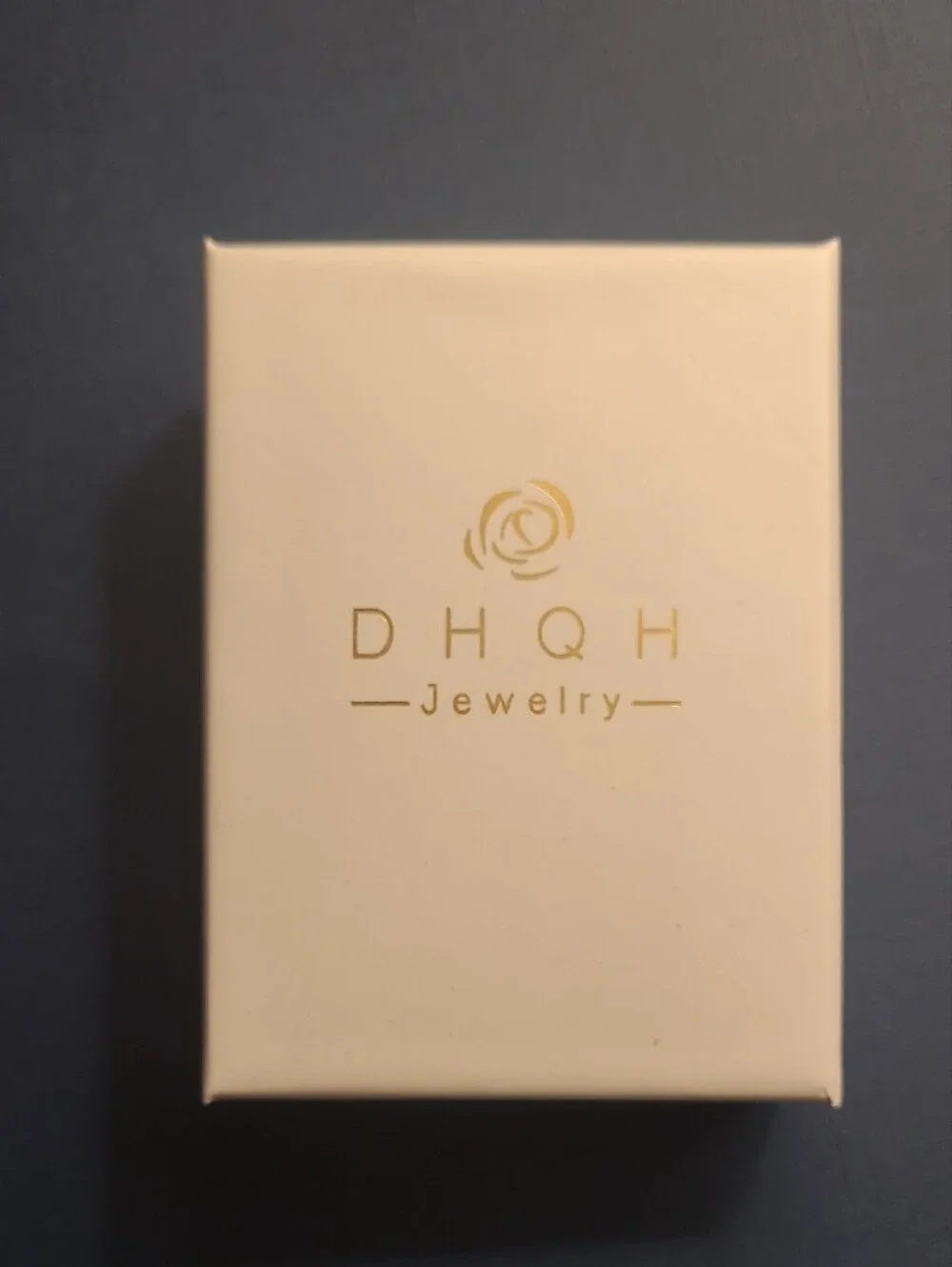 NWT Stainless Steel Knot Stud Earrings